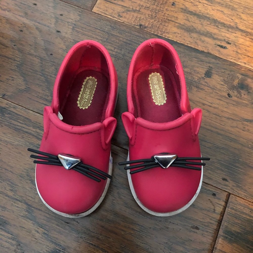 Mini Melissa Cat Slip Ons
